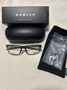 BNWT Oakley Hex Jector Frame